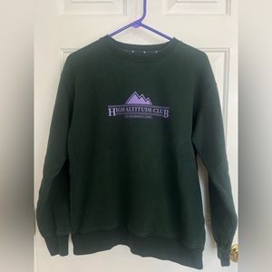Aritzia TNA Green Crewneck